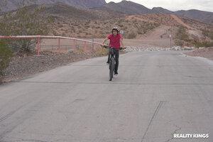 Original 3000 px/ 2000 px