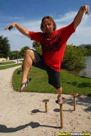 Realitykings Zoey Oneill Park pussy 581x