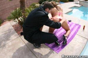 Original 900 px/ 600 px