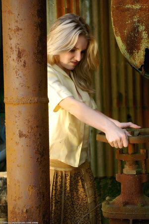 Original 1021 px/ 1536 px