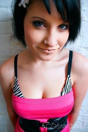 Original 1067 px/ 1600 px