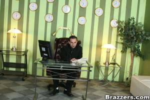 Original 900 px/ 600 px