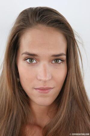 Original 854 px/ 1280 px