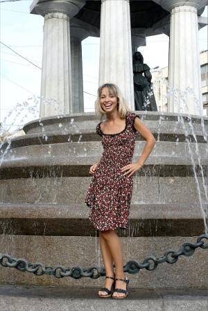 Original 854 px/ 1280 px