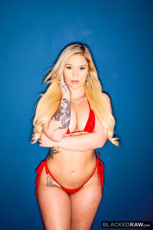 #BlackedRaw Kali Roses