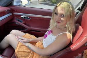 Original 3000 px/ 2000 px