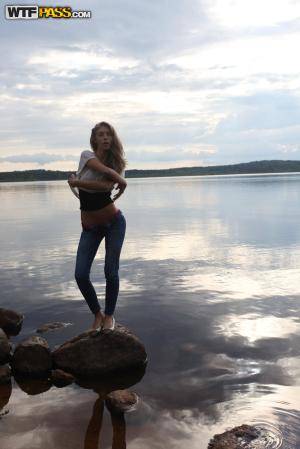 Original 1067 px/ 1600 px