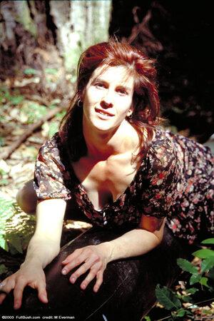 Original 682 px/ 1024 px