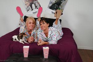 Original 1600 px/ 1064 px