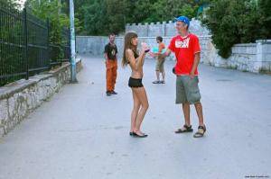 Original 640 px/ 426 px