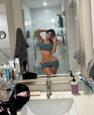 Original 926 px/ 1132 px