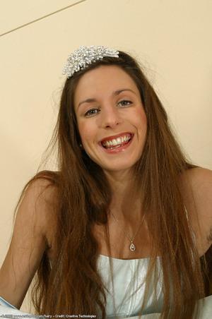 Original 680 px/ 1024 px