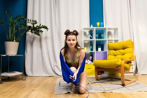 Original 3000 px/ 2001 px