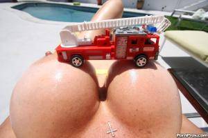 Original 3000 px/ 2000 px