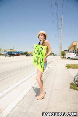 Original 533 px/ 800 px