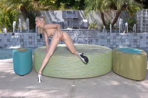 Original 1536 px/ 1020 px