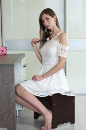 Original 533 px/ 800 px