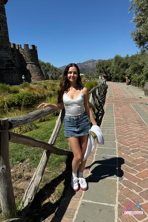 Original 2000 px/ 3000 px