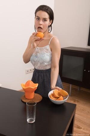 Original 2000 px/ 3000 px