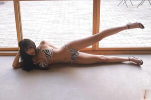 Original 1799 px/ 1200 px