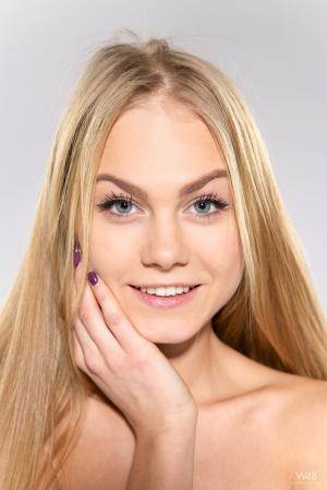 Original 3319 px/ 4978 px