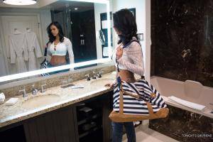 Original 991 px/ 661 px