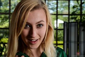 Original 3000 px/ 2000 px