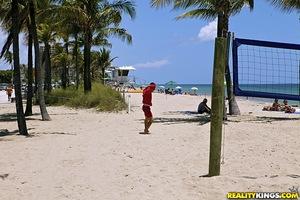 Original 900 px/ 600 px