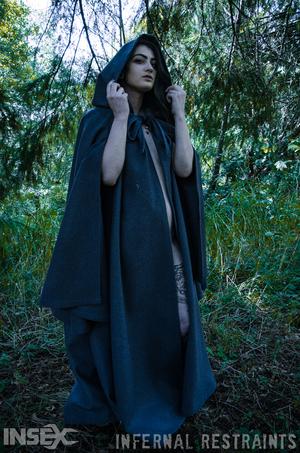 Original 795 px/ 1200 px