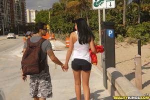 Original 765 px/ 512 px