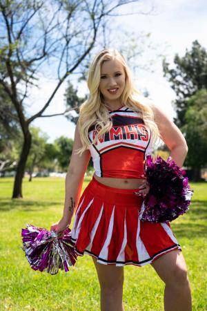 Original 2560 px/ 3840 px