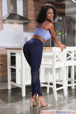 Original 1667 px/ 2500 px