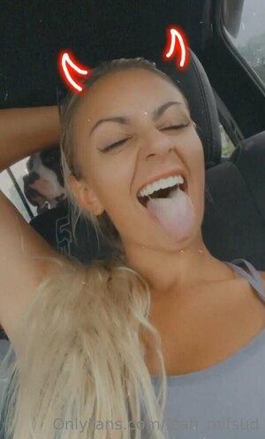 Original 616 px/ 1018 px