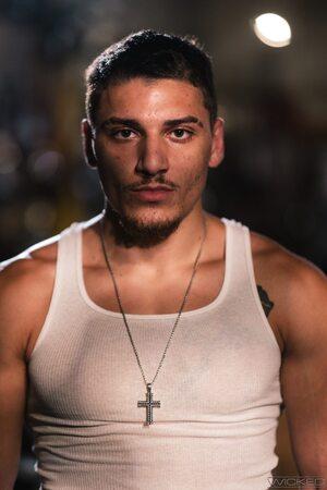 Original 1280 px/ 1919 px