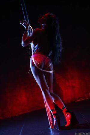 Original 1663 px/ 2495 px