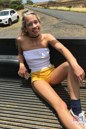 Original 2000 px/ 3000 px