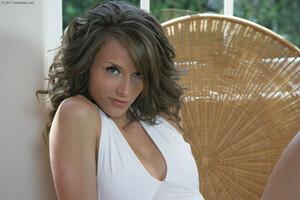 Original 1600 px/ 1067 px