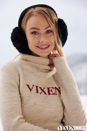 Original 2000 px/ 2999 px