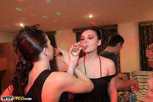 Original 1600 px/ 1067 px