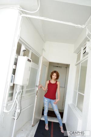 Original 852 px/ 1280 px