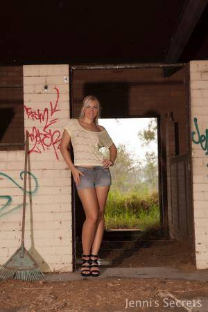 Original 1996 px/ 3000 px