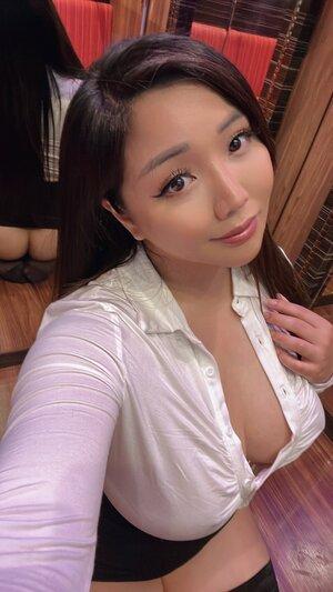 Original 1152 px/ 2048 px