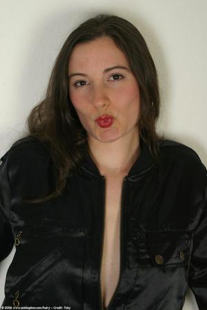 Original 682 px/ 1024 px