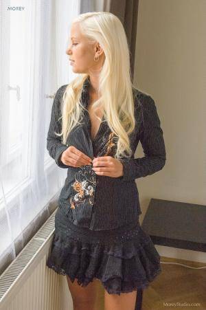 Original 851 px/ 1280 px