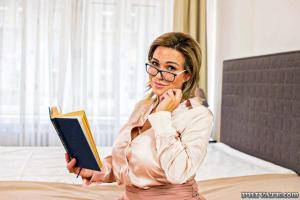 Original 1600 px/ 1067 px