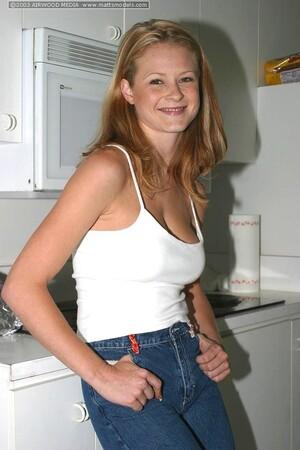 Original 711 px/ 1067 px