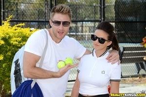 Original 900 px/ 601 px