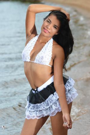 Original 2000 px/ 3005 px