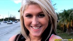 Original 3840 px/ 2160 px