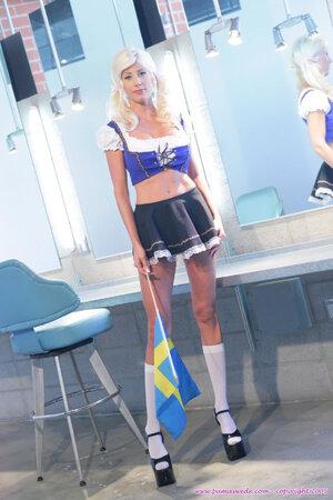 Original 700 px/ 1050 px